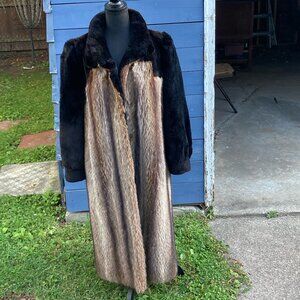 Stunning Vintage Real Fur Coat 2-Tone Size Large Mob Wife Luxury Winter